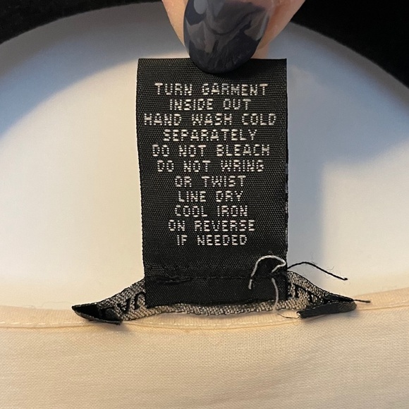 Embellished short sleeve blouse - Picture 4 of 5